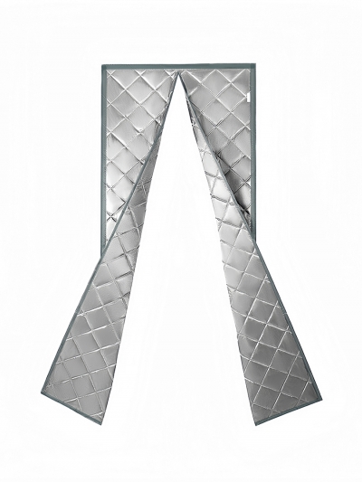 Занавеска на входную дверь утепленная на магнитах зимняя, Уютный дом 90х200 серая-2